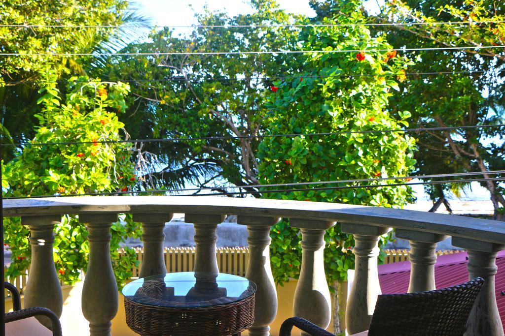 Villa Saint Sauveur Baie Sainte Anne Екстериор снимка