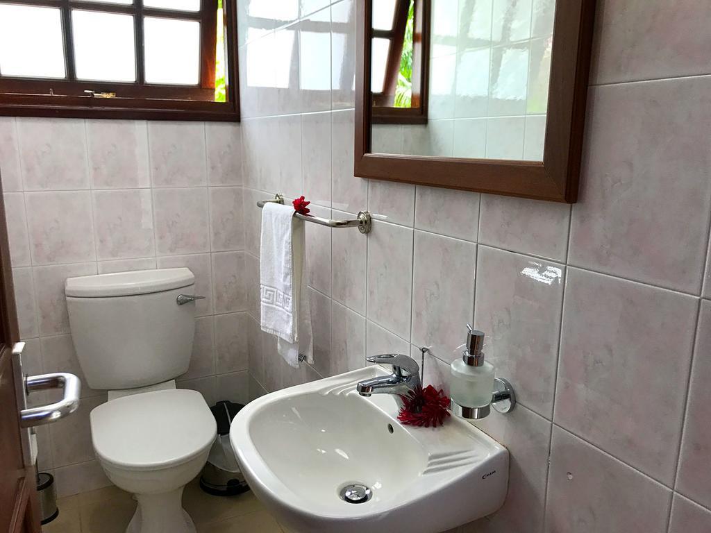 Villa Saint Sauveur Baie Sainte Anne Екстериор снимка