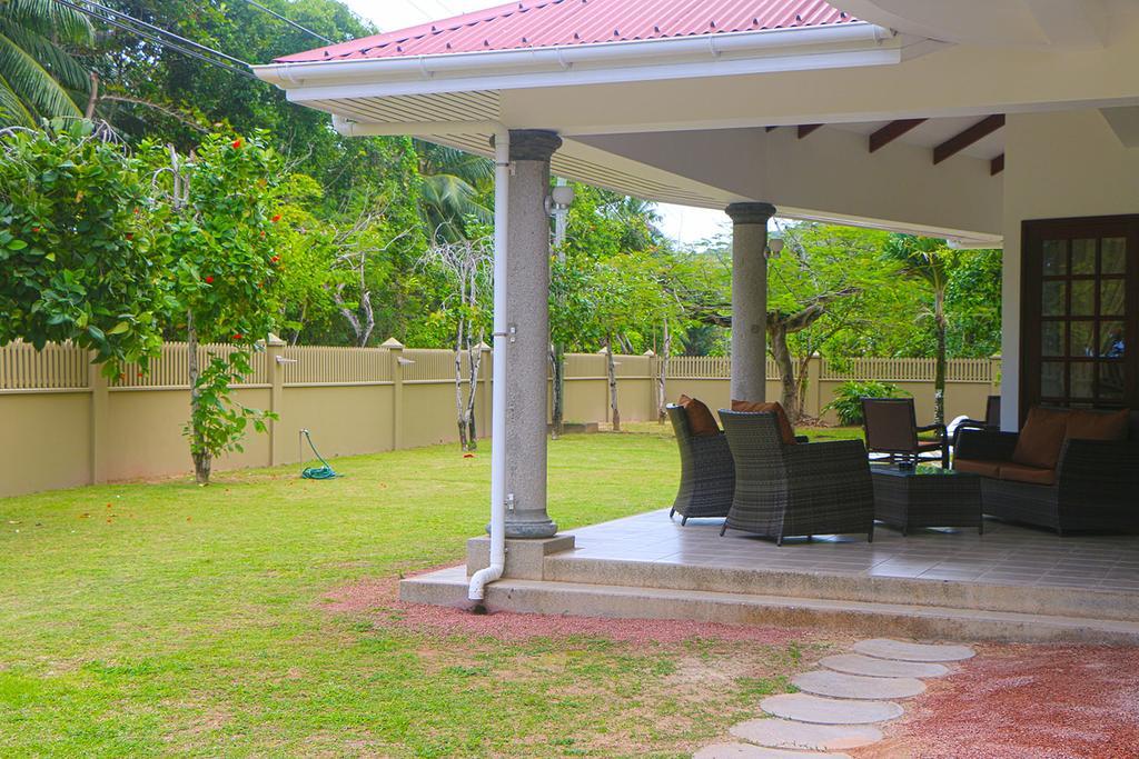 Villa Saint Sauveur Baie Sainte Anne Екстериор снимка
