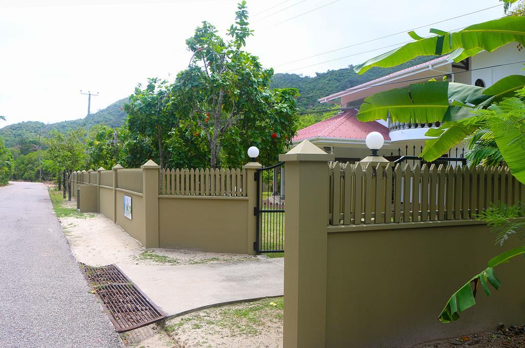 Villa Saint Sauveur Baie Sainte Anne Екстериор снимка
